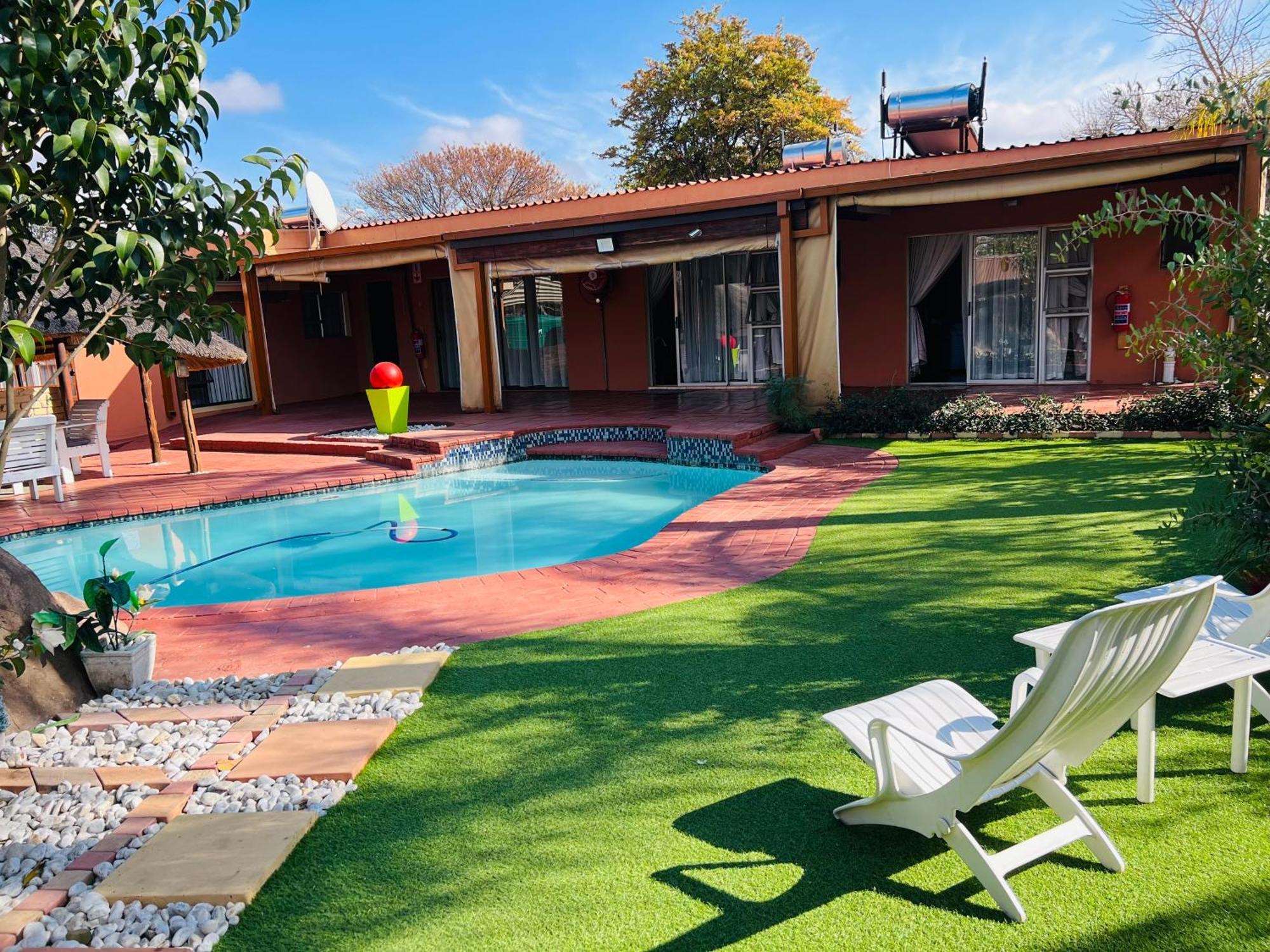 Ethen Guesthouse Polokwane Esterno foto